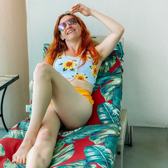 Meet your Posher, Emily - Picture 6 of 6